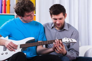 Online Guitar Lessons Burbank CA