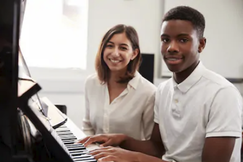 Online Piano Lessons Burbank CA