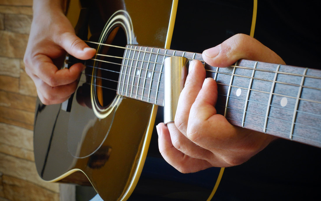 Best guitar lessons at Los Angeles music teachers