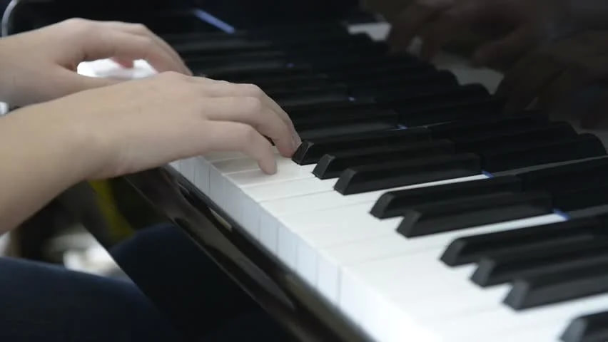 Best piano lesson at best piano school Los Angeles music teachers